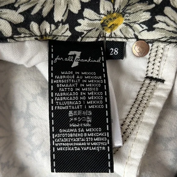 7 for all mankind Daisy pants - Picture 3 of 4